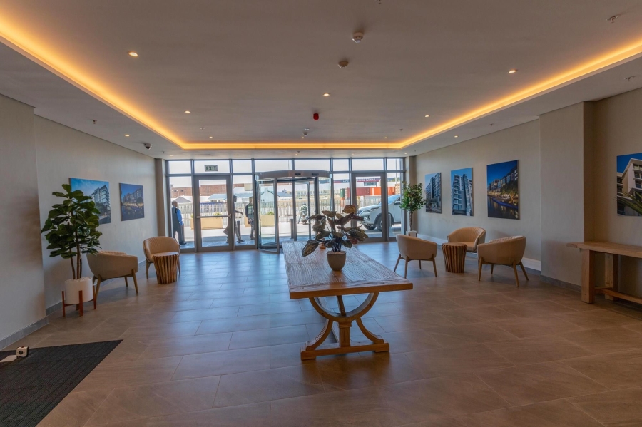 To Let 2 Bedroom Property for Rent in Foreshore Western Cape